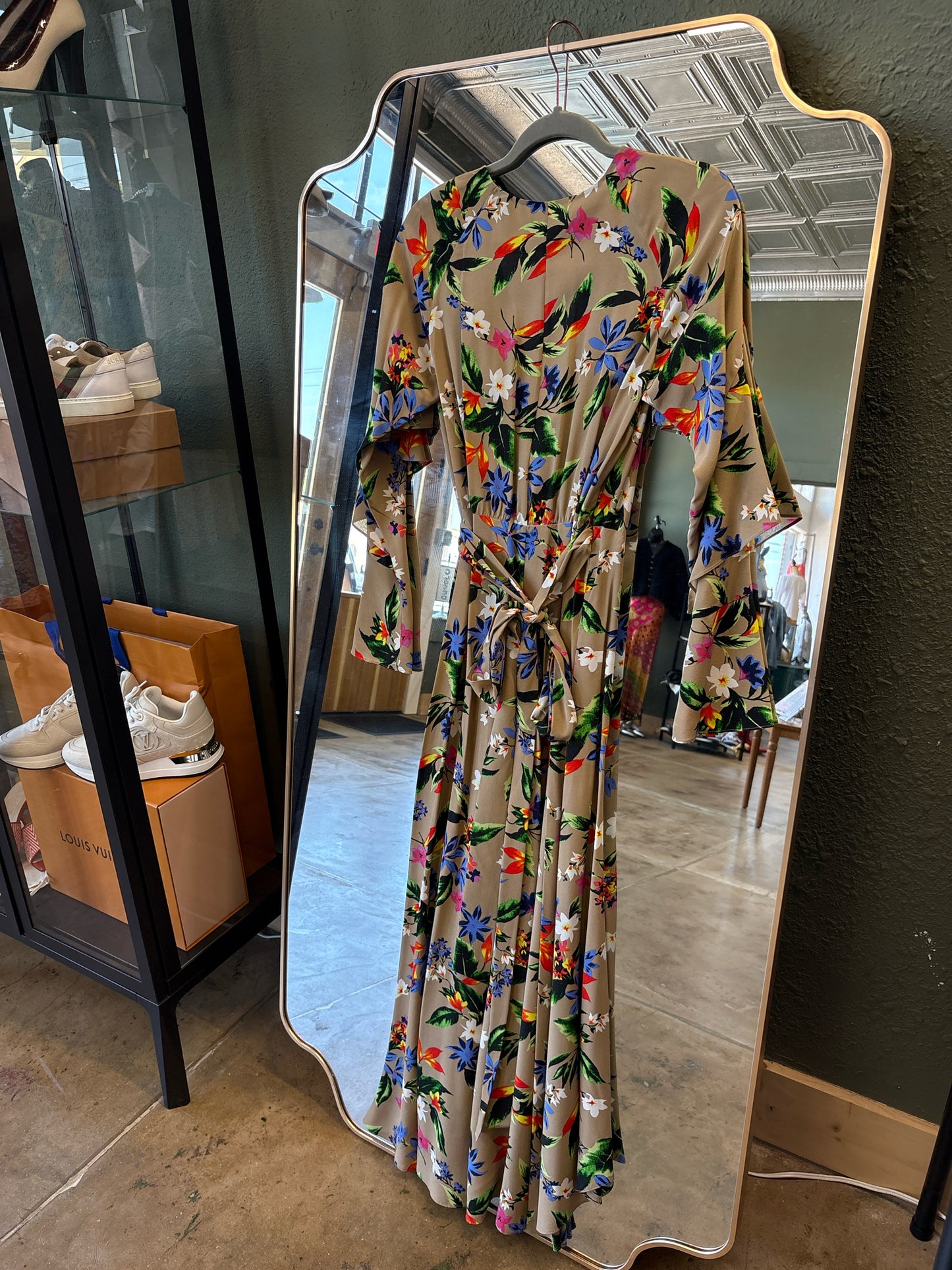 Diane VonFurstenburg Size S tan multi Dress