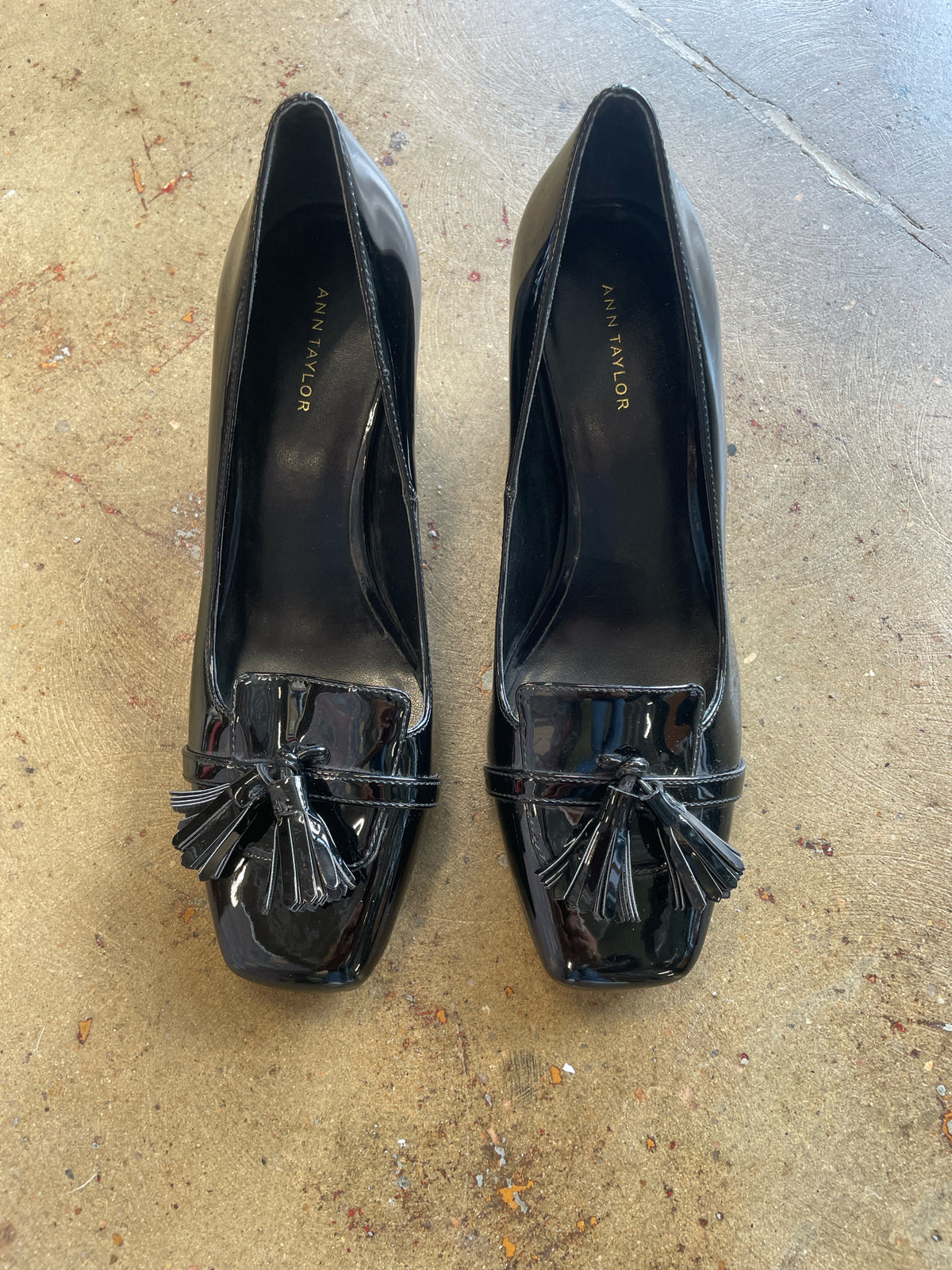 ANN TAYLOR Shoe Size 6 Black Platform