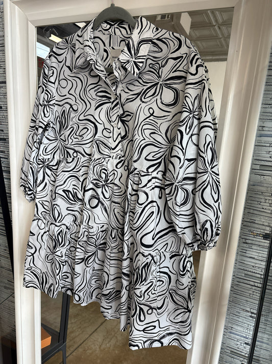 Maeve Size SP B&W Floral Dress