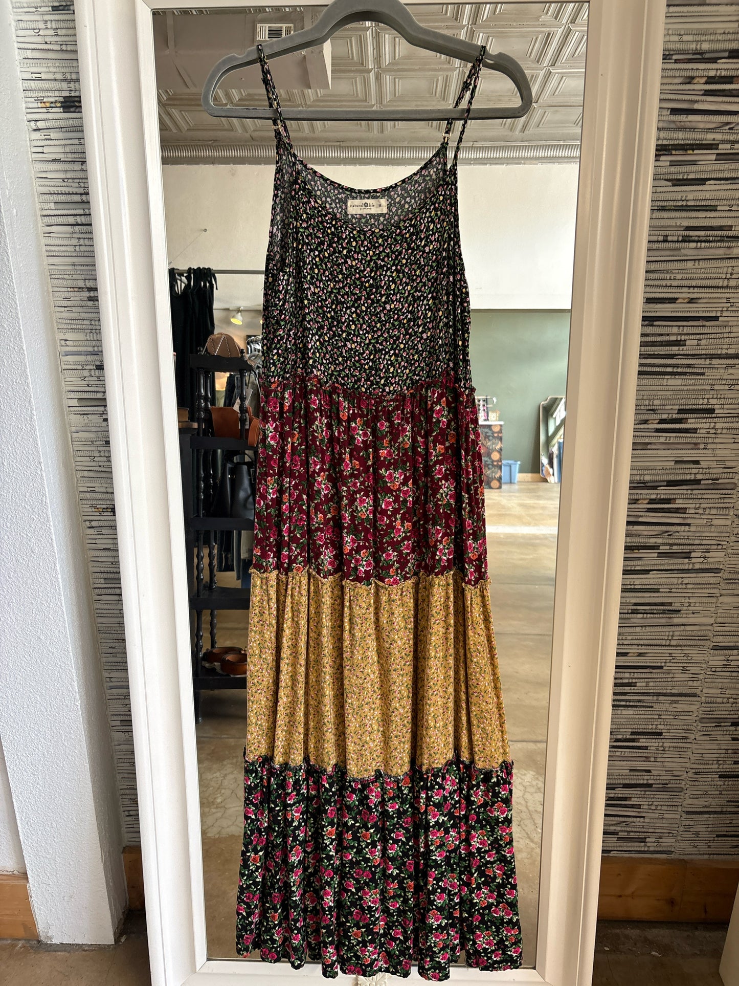 Natural Life Size M multi Floral Dress