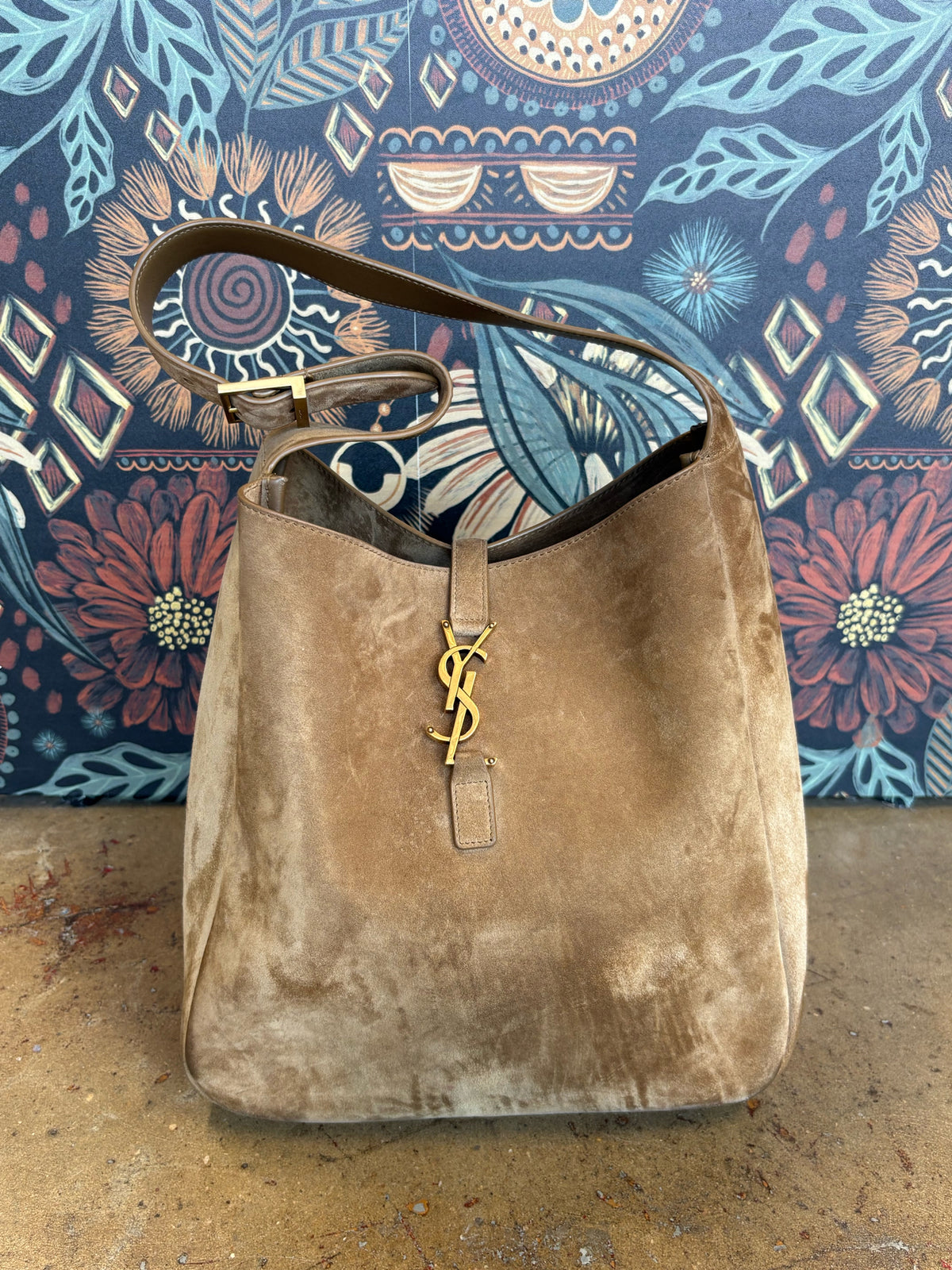 Yves Saint Laurent Tan Bags/Shoes/Accessories