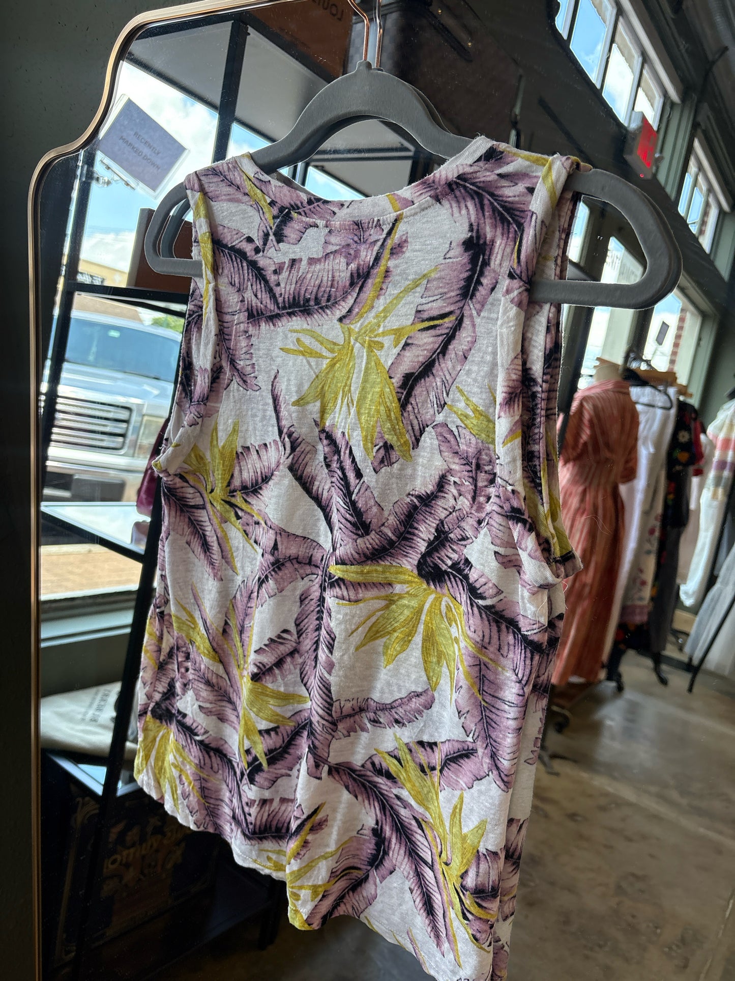 LOFT Size XS multi Top