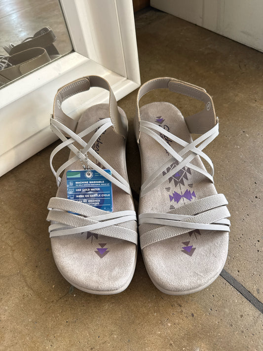 Skechers Shoe Size 9 Taupe Sandals