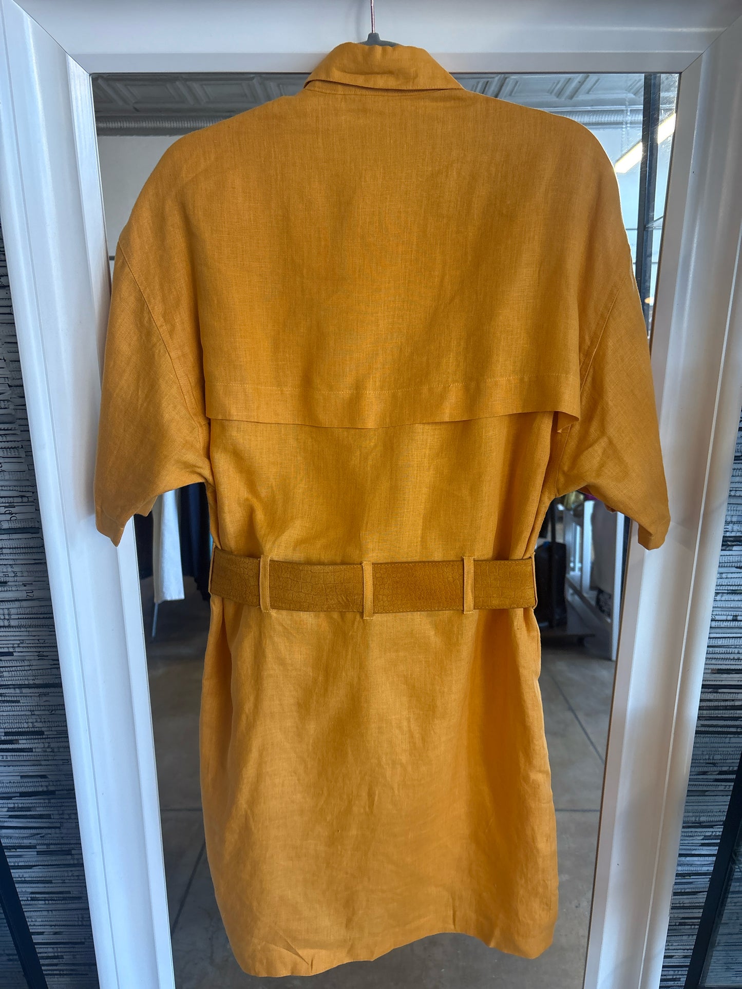 Ellen Tracy Size 6 Mustard Gold belted Dress