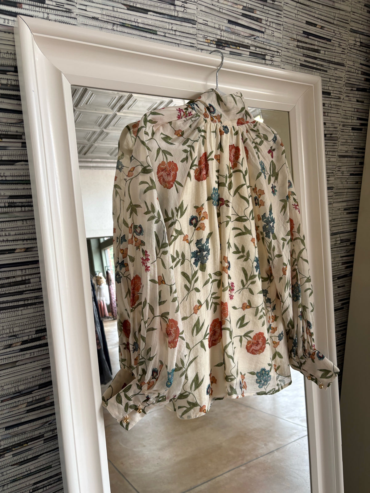 entro Size S Floral Top