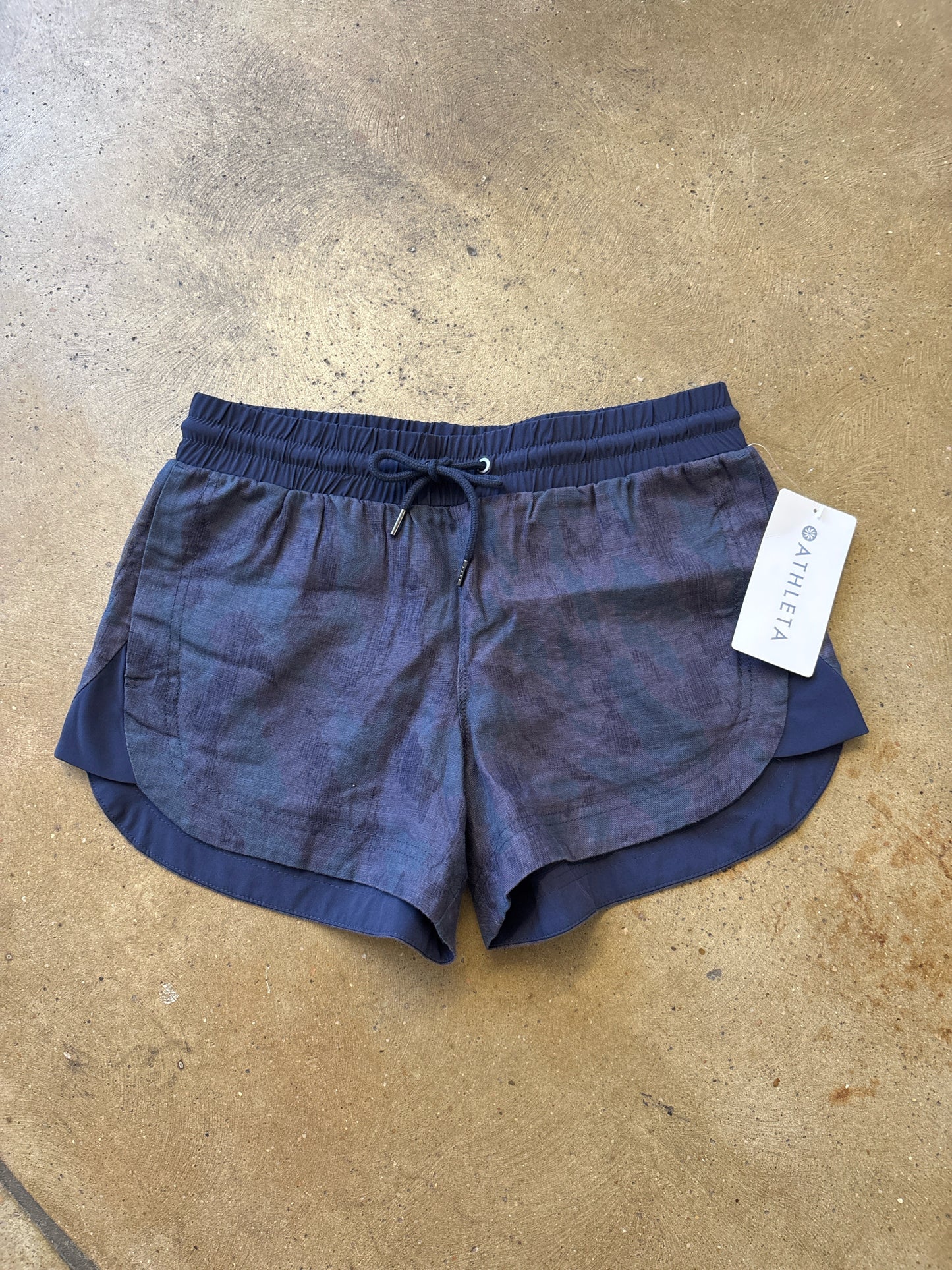 ATHLETA Size 4 Blue Shorts