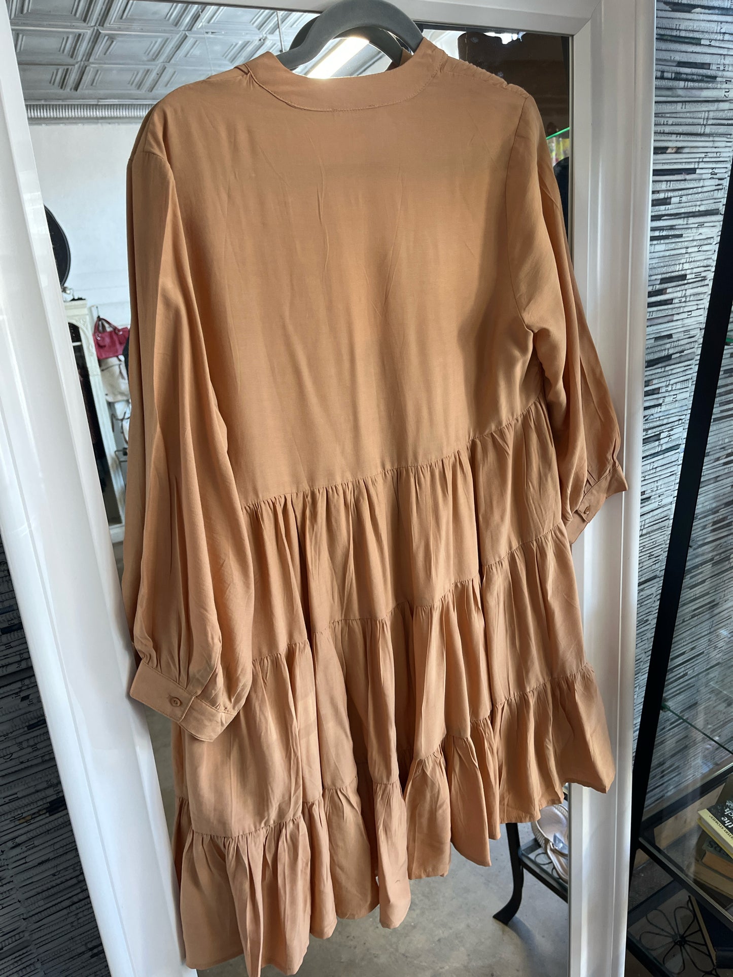 entro Size M Orange/Multi Embroidered Dress