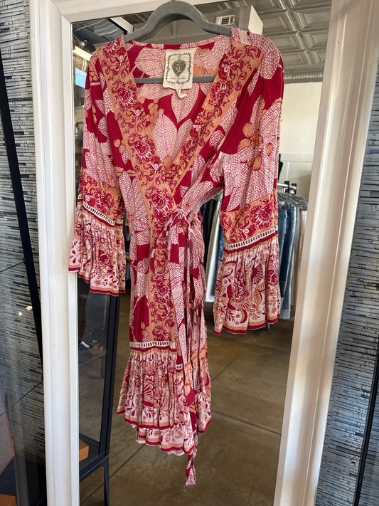 Z & L Size M Pink/Red Paisley Dress