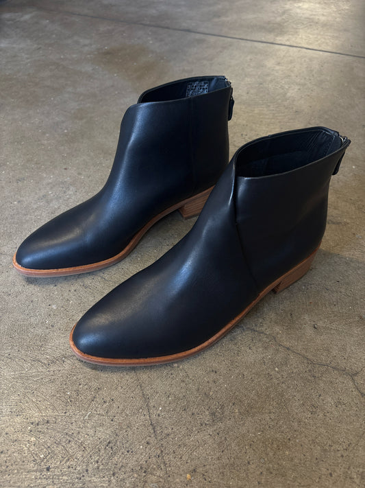 Soludos Shoe Size 9 Black bootie Boots