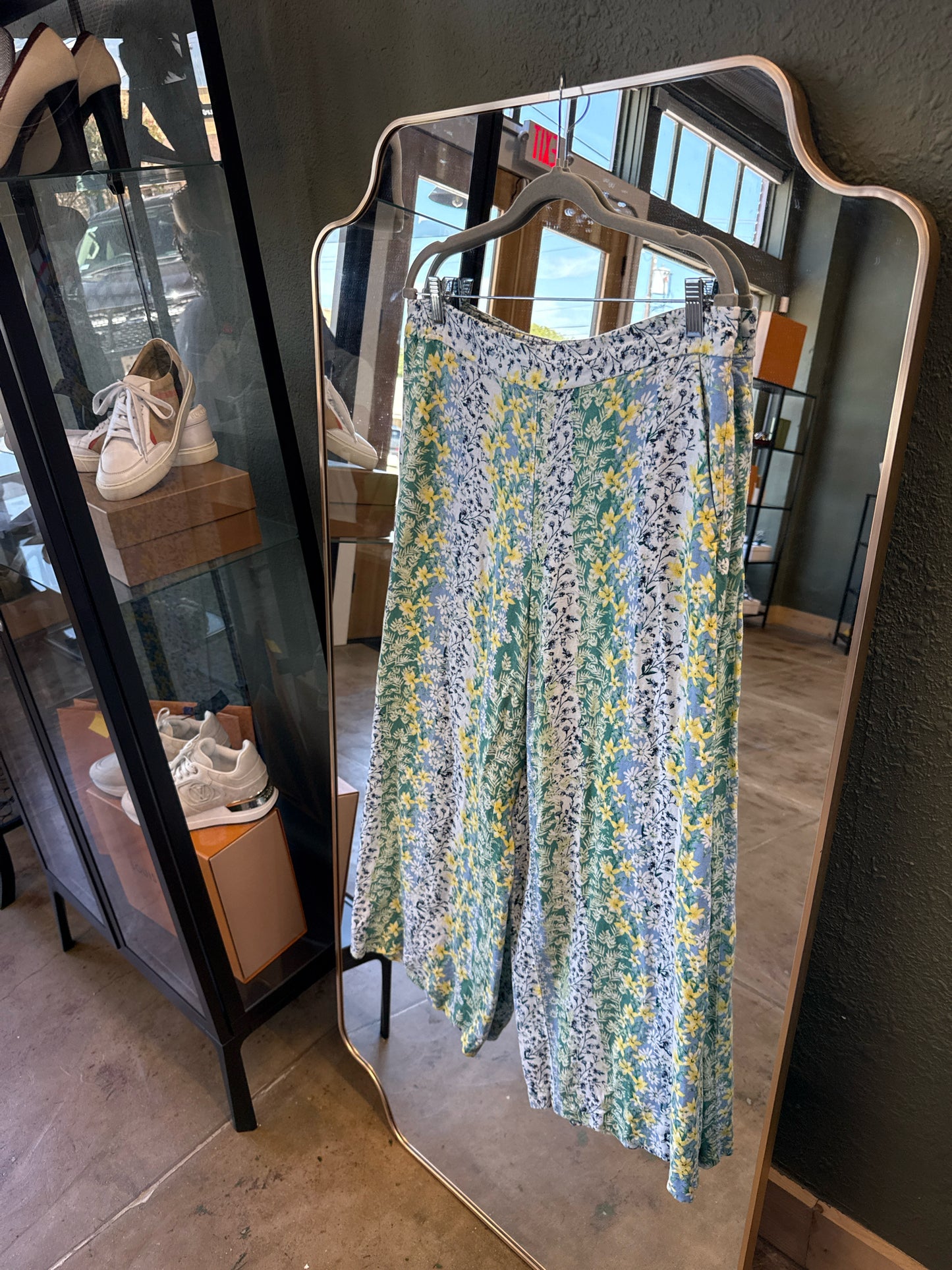 LOFT Size M Yellow/Green Pants