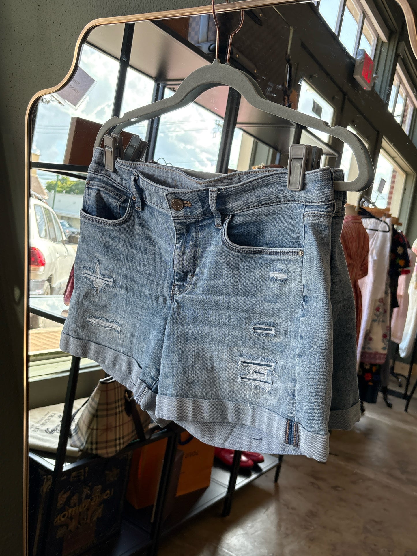 White House Black Market Size 6 Denim Shorts
