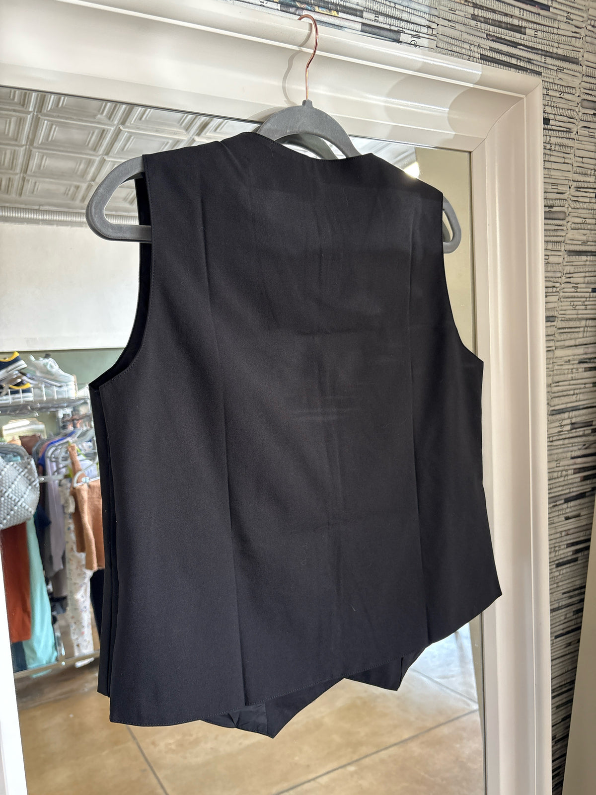 Size M Black Vest