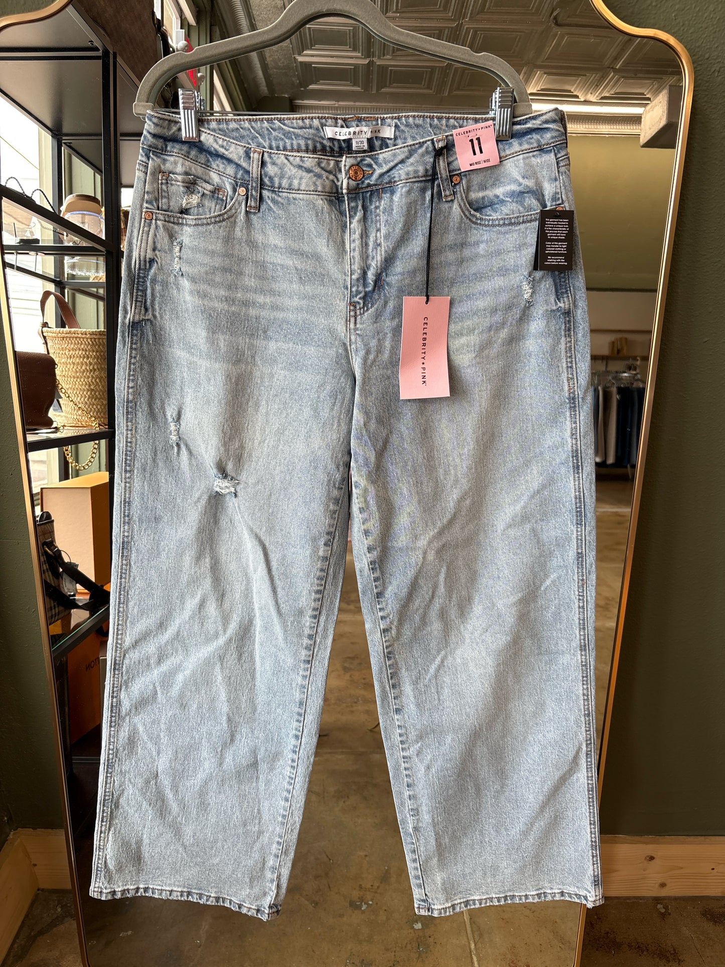 Celebrity pink Size 11 Denim Jeans