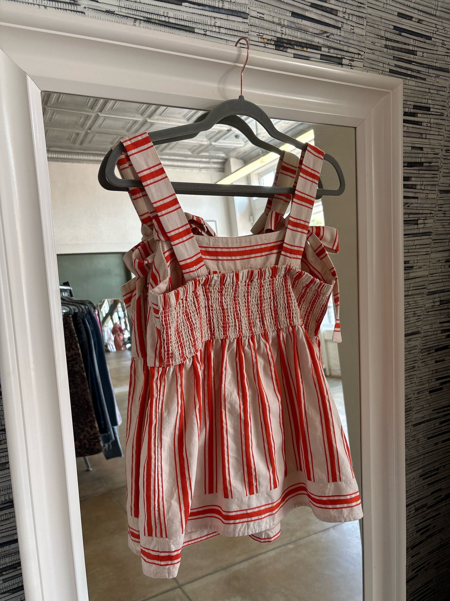 Cabi Size S Cream/Orange Top