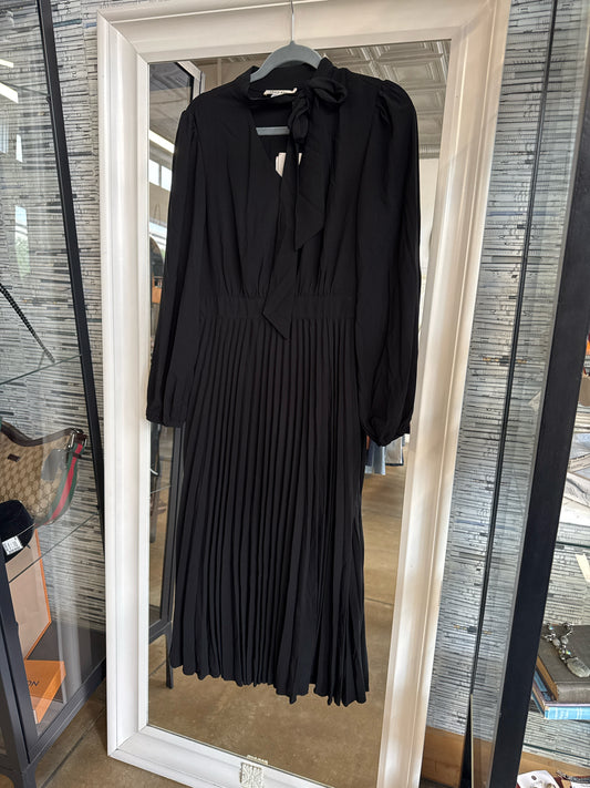 Grace Karin Size 8 Black Pleated Dress