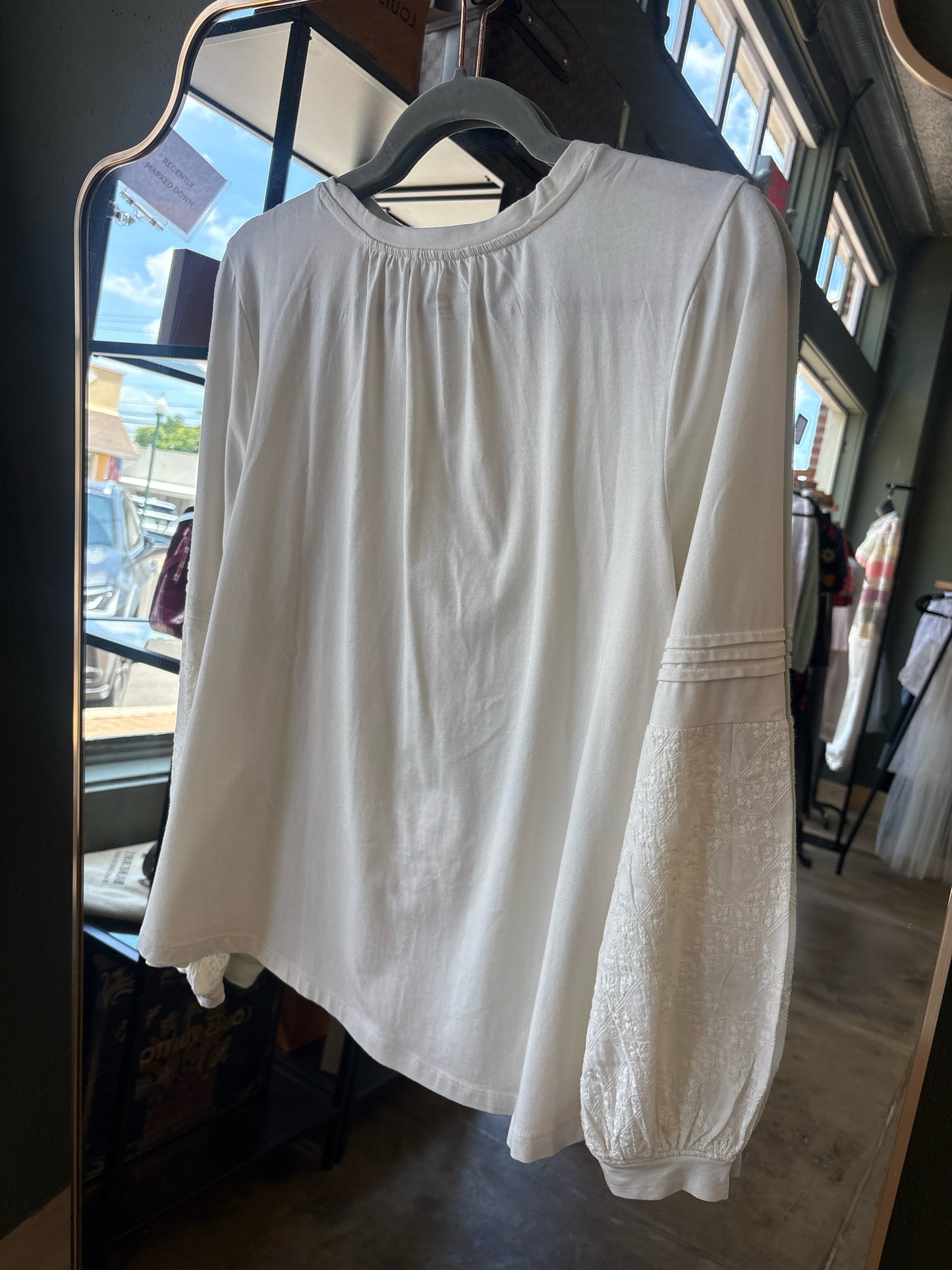 Lands End Size M off white Top