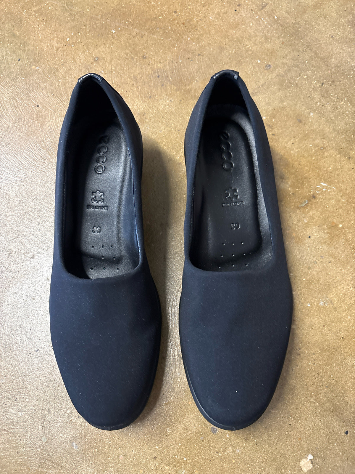Ecco Shoe Size 39 Loafers