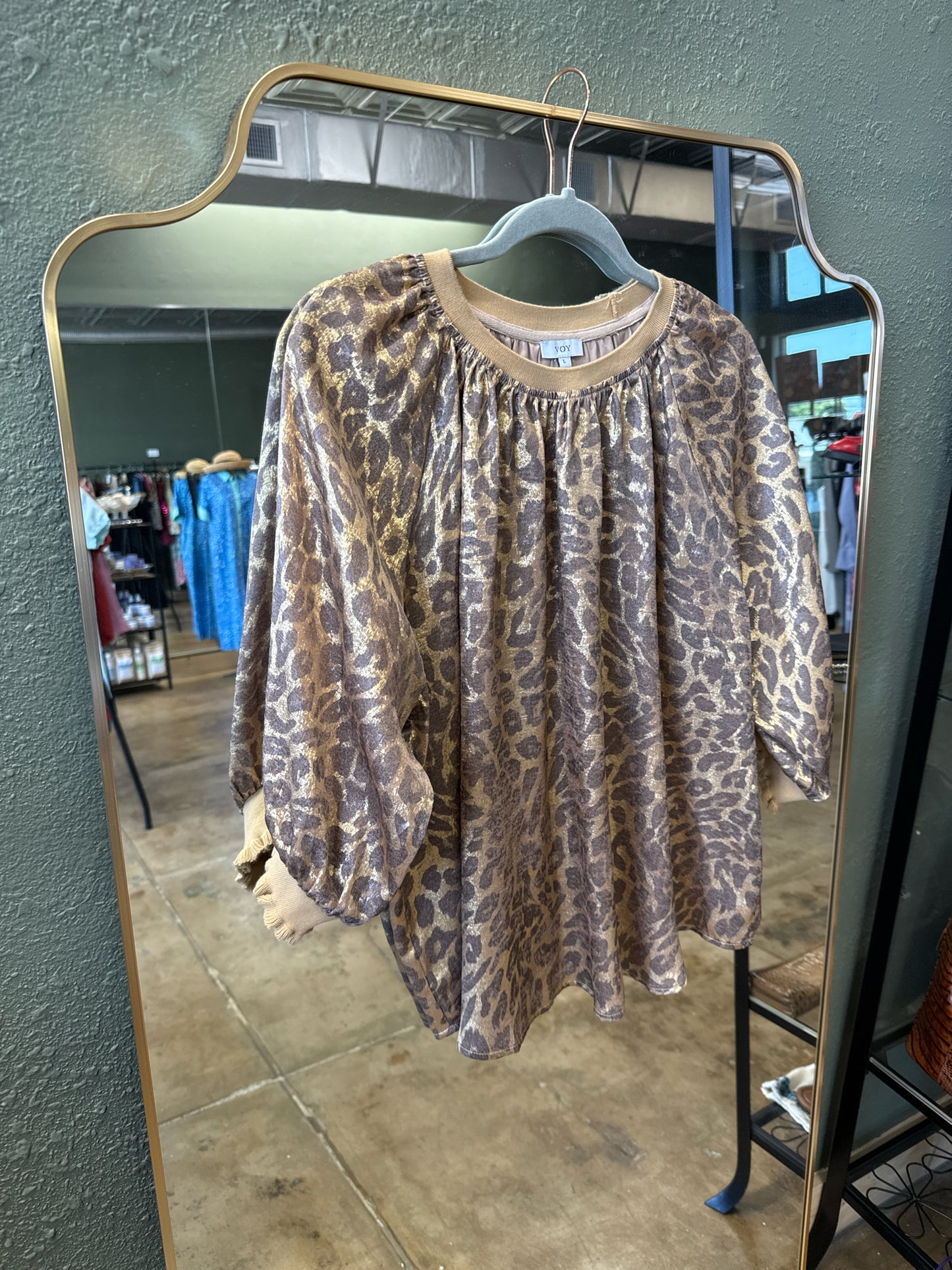 Voy Size L Brown Top