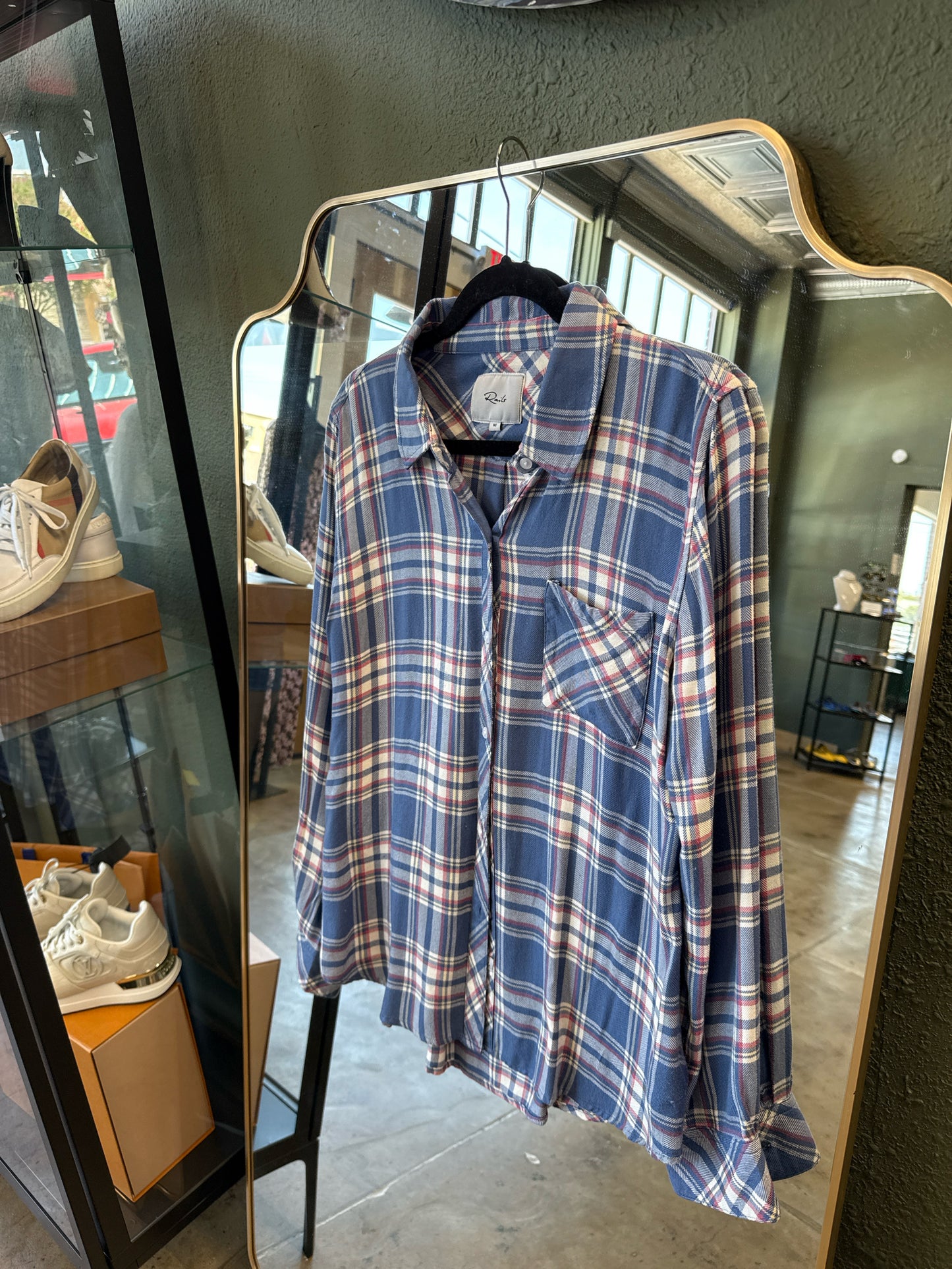 Rails Size M Blue/Red Top