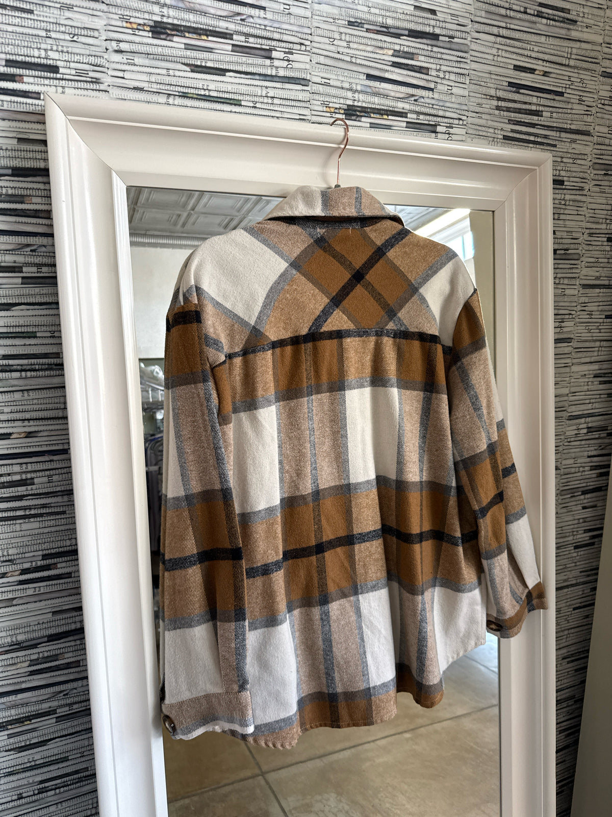 Veveret Size M brown/cream Shacket