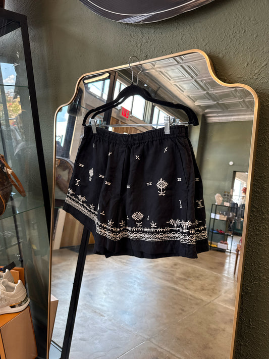 Banana Republic Size M Black Shorts