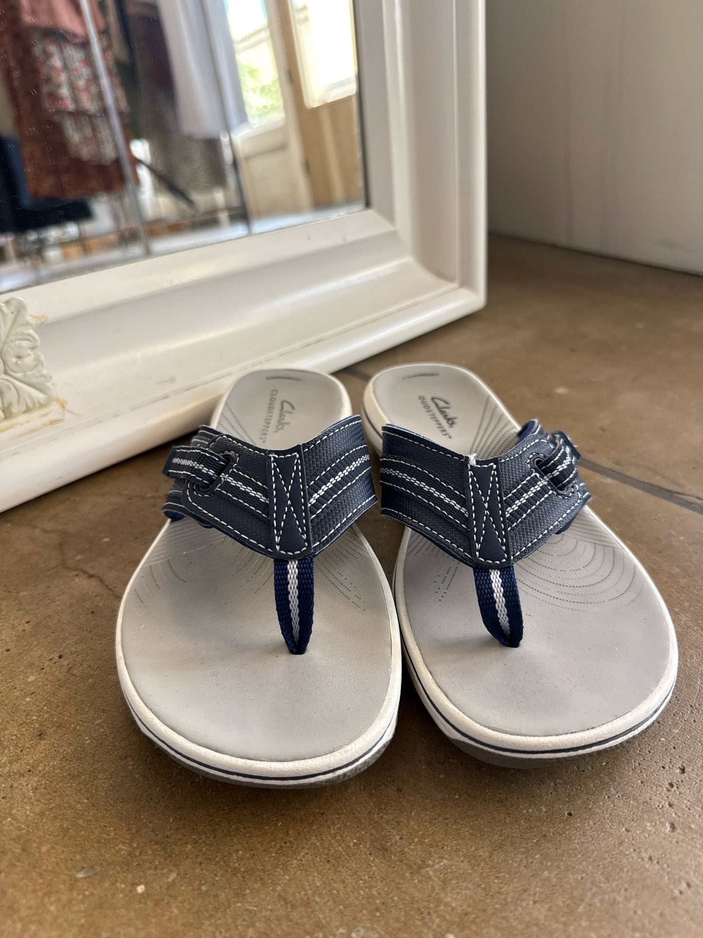 Clarks Shoe Size 6 Blue Flip Flops