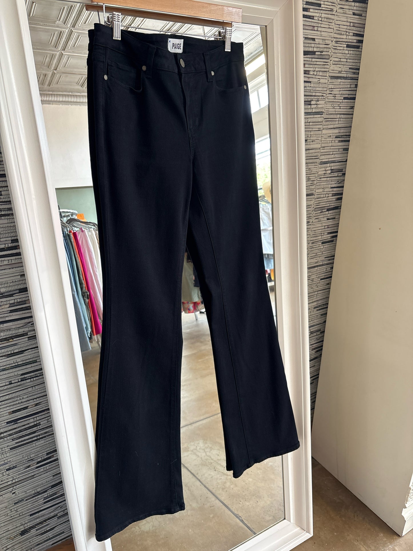 PAIGE Size 30 Black Jeans
