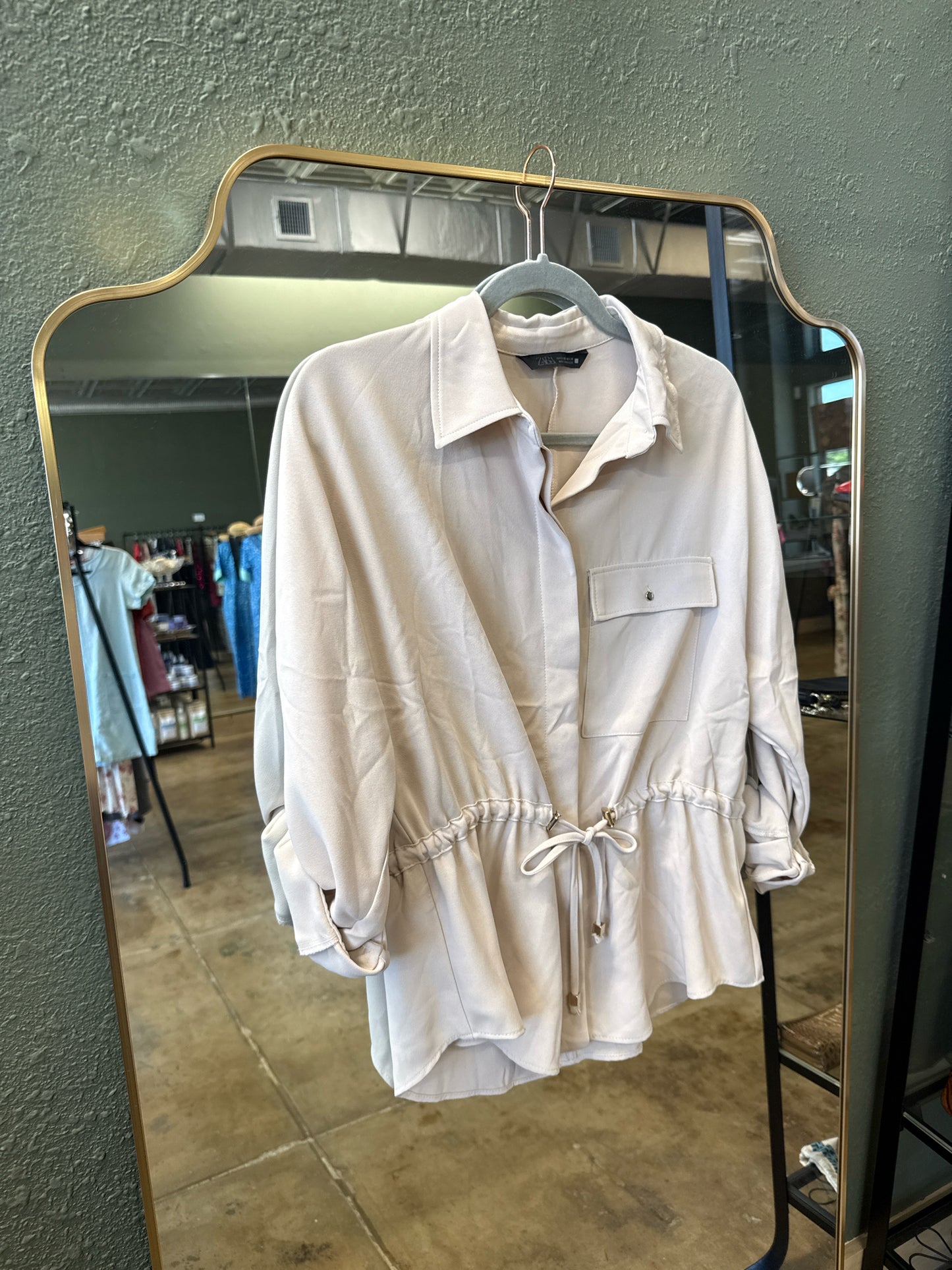 ZARA Size XS Tan Shacket