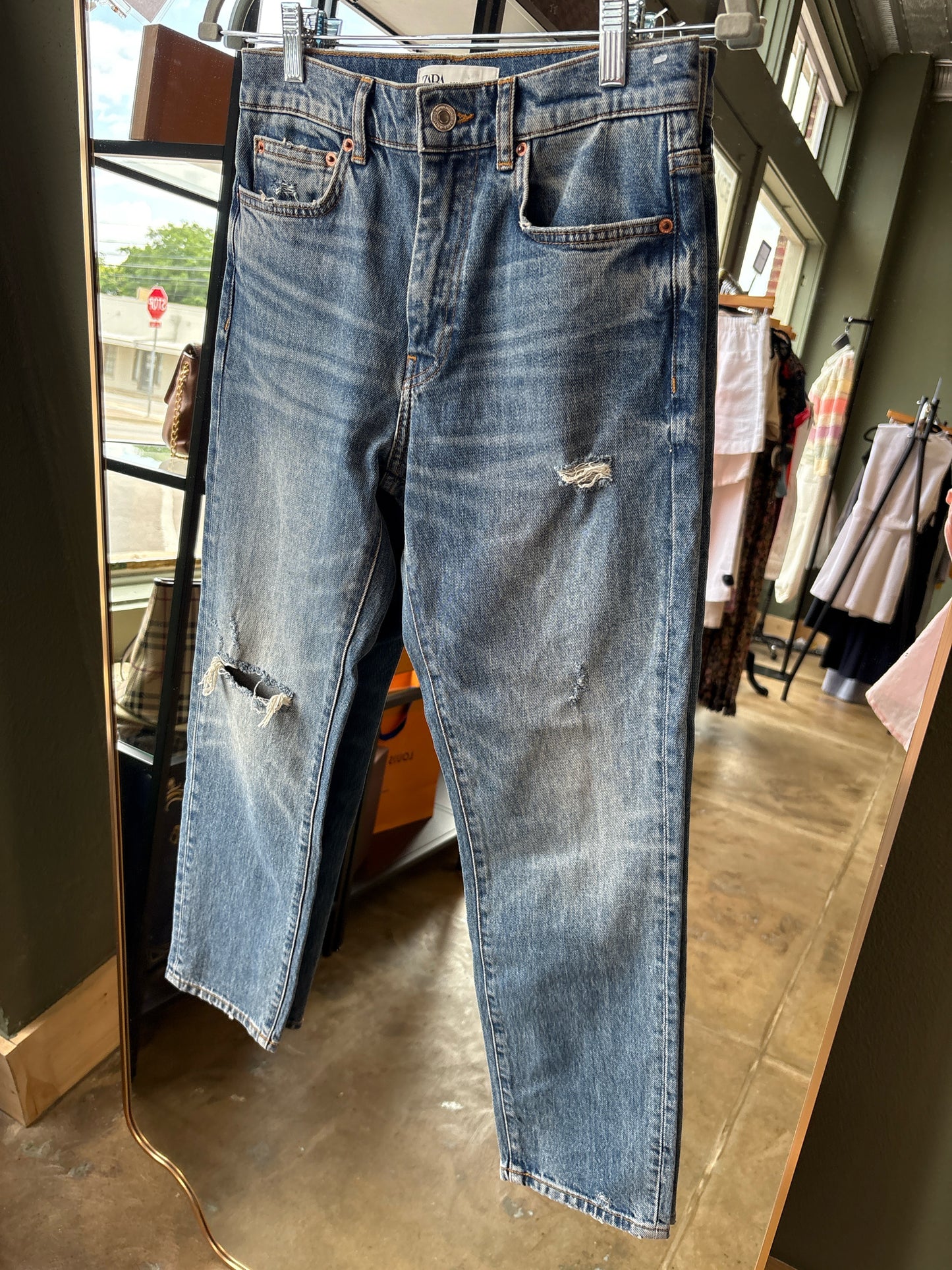 ZARA Size 2 Denim Jeans