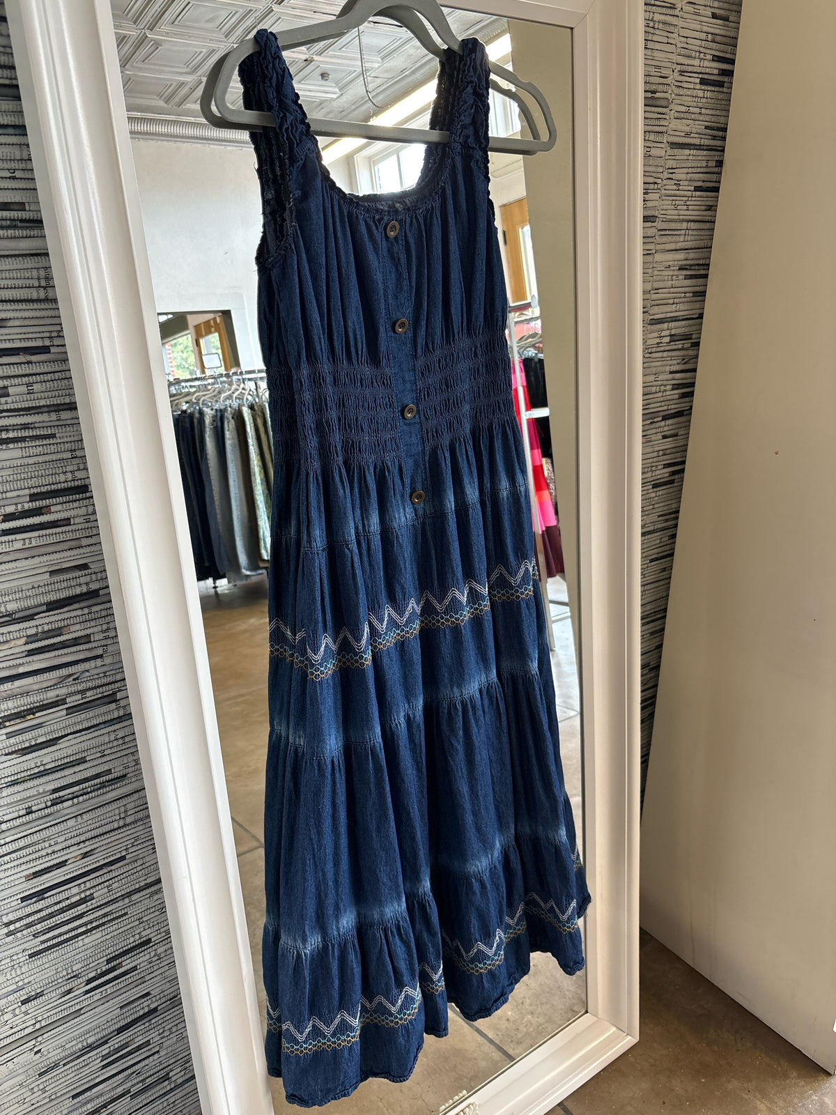 Indigo & Lace Size L Jean Dress