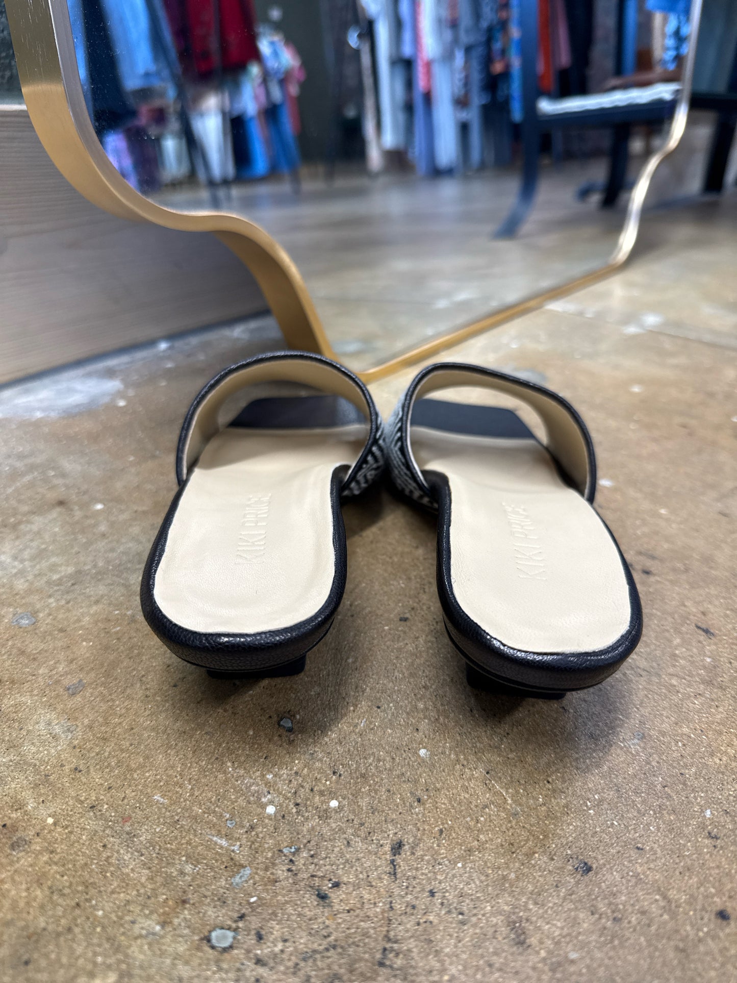 Kiki Price Shoe Size 36.5 Black/White Sandals