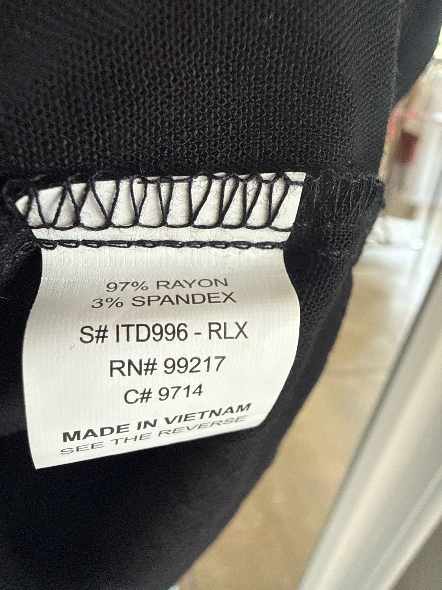 Moa moa Size XL Black Top