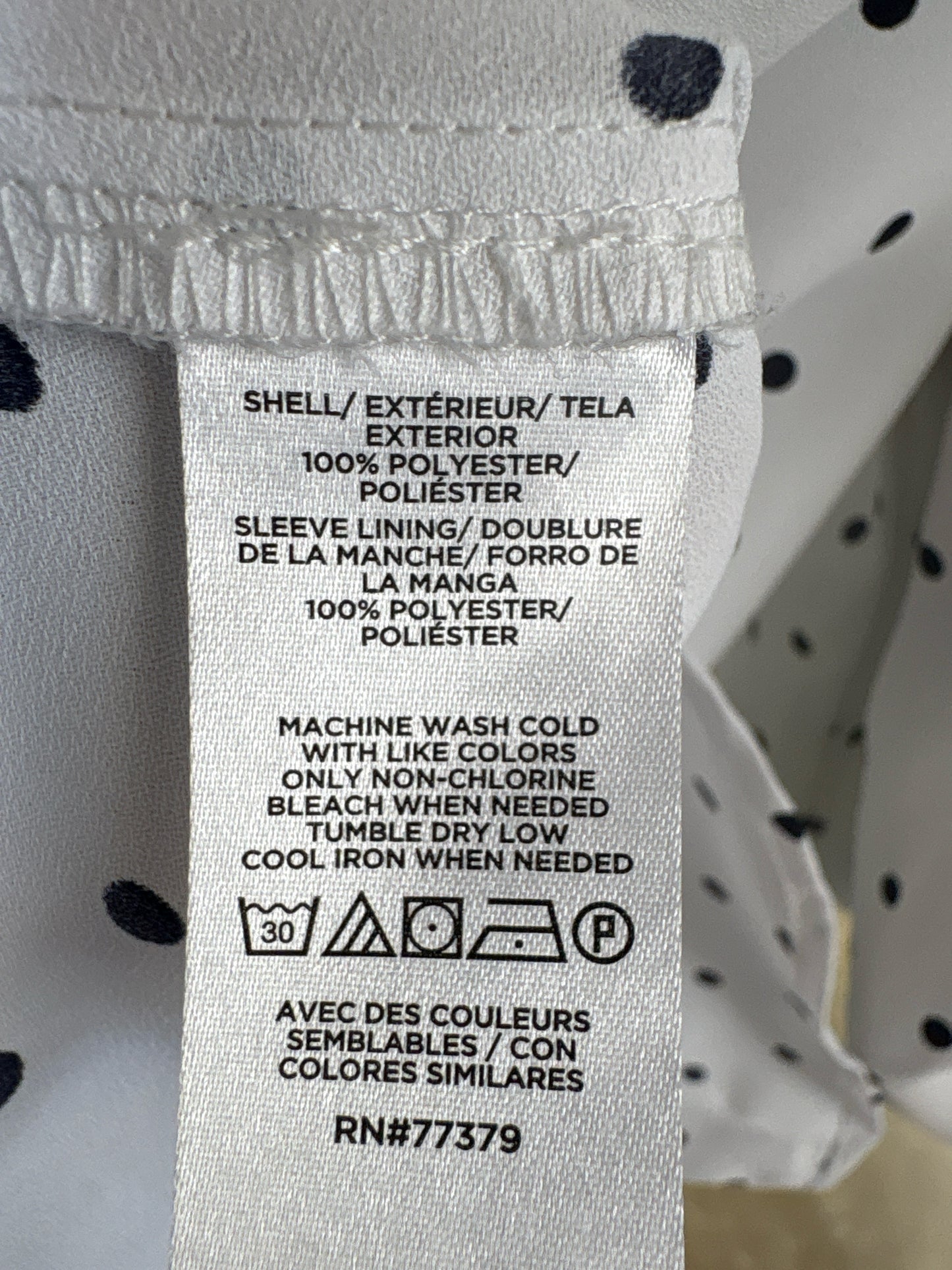 ANN TAYLOR Size XS White + Black Top