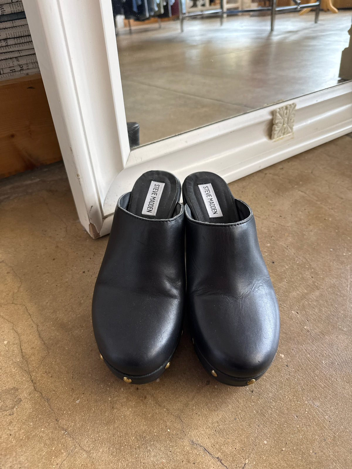 Steve Madden Shoe Size 8 Black Clogs