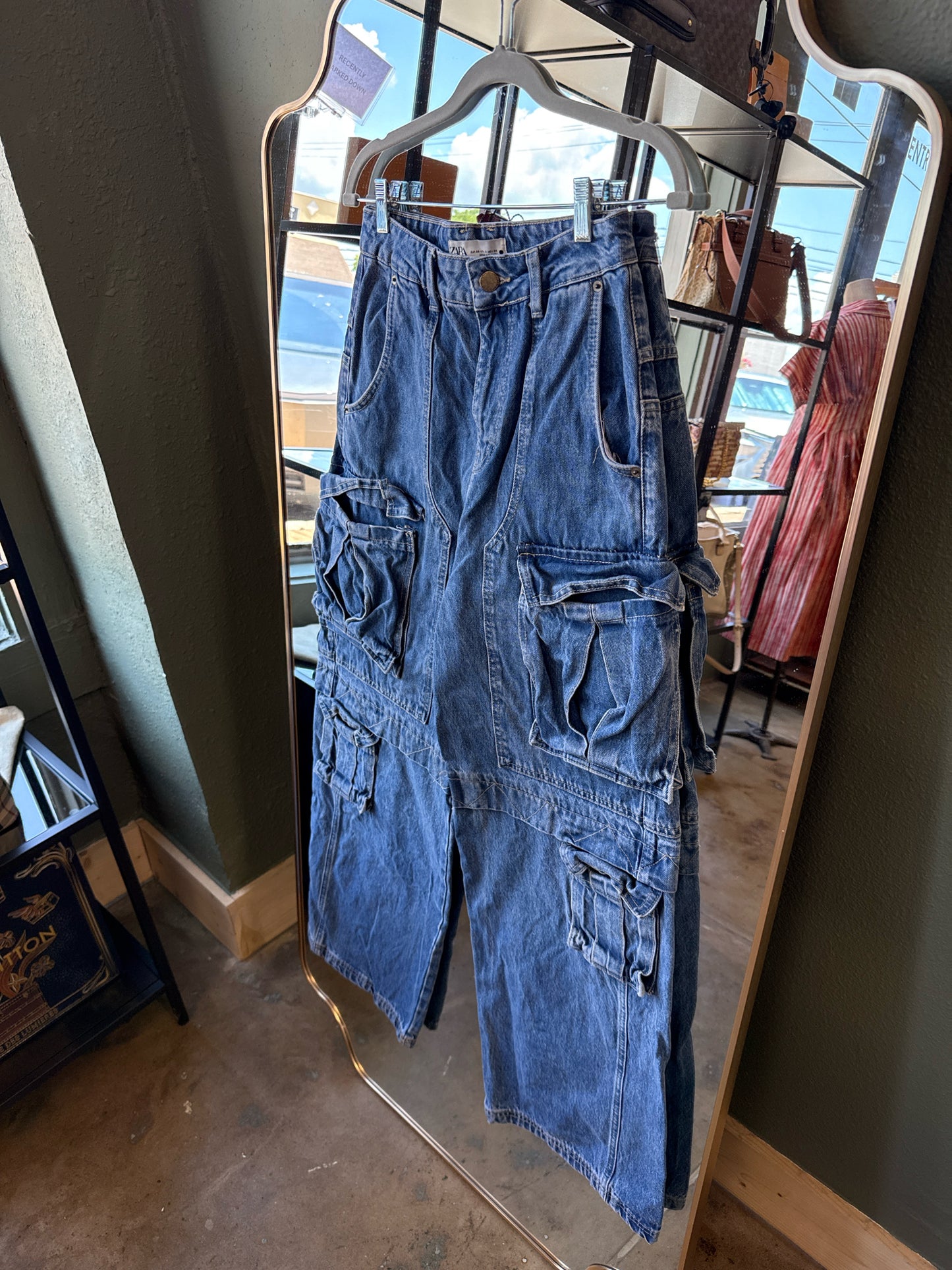 ZARA Size 2 Denim Jeans