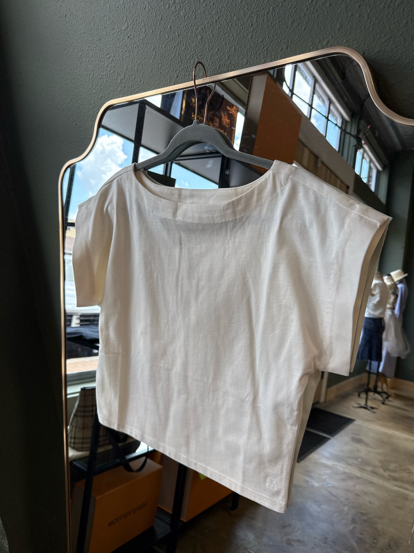 Lady Captain Size M Cream Top
