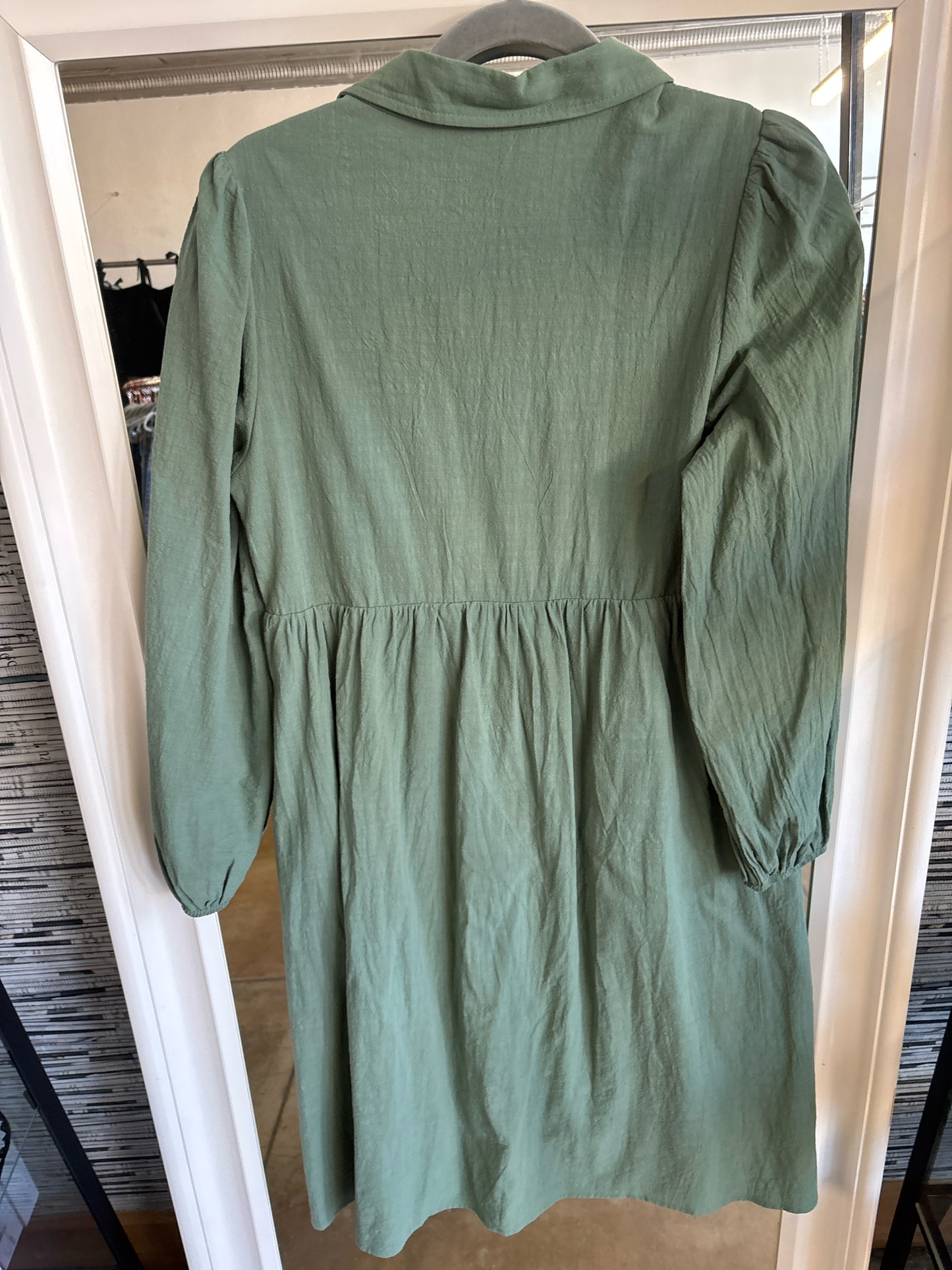 Listicle Green Dress