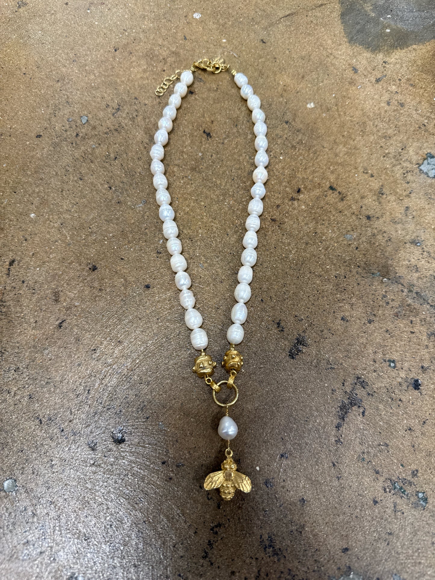 Susan Shaw Pearl/Gold Necklace