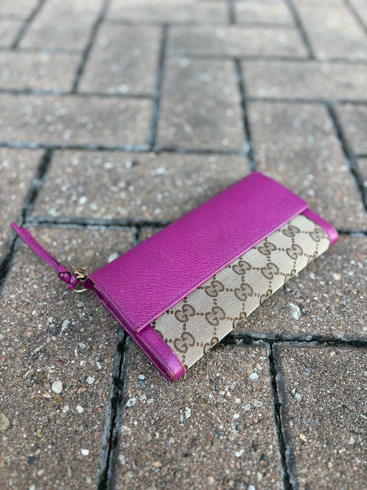 Gucci Wallet/Wristlet