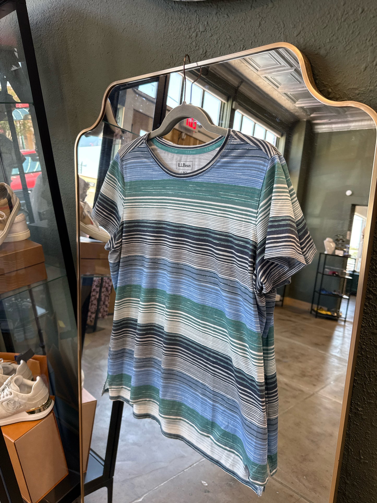 LL Bean Size LP Green/Blue Tee