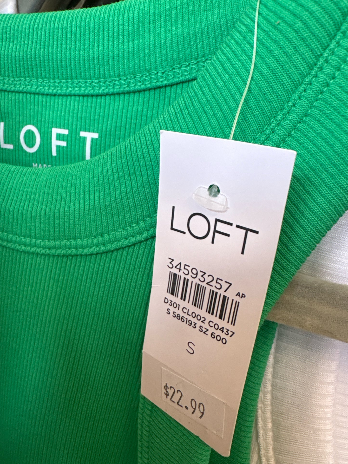 LOFT Size S Green Top