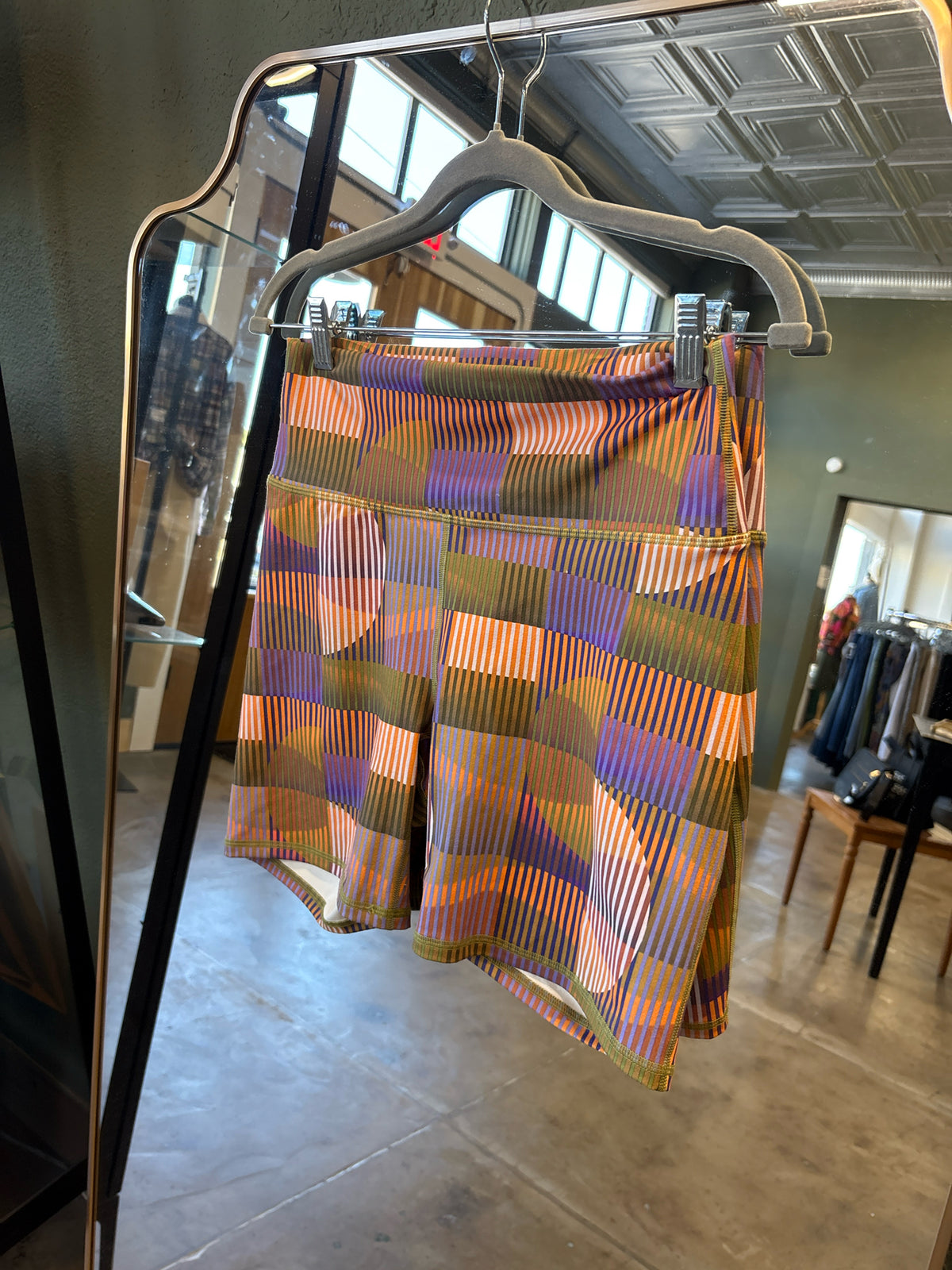 Fabletics Size M green and multi Shorts