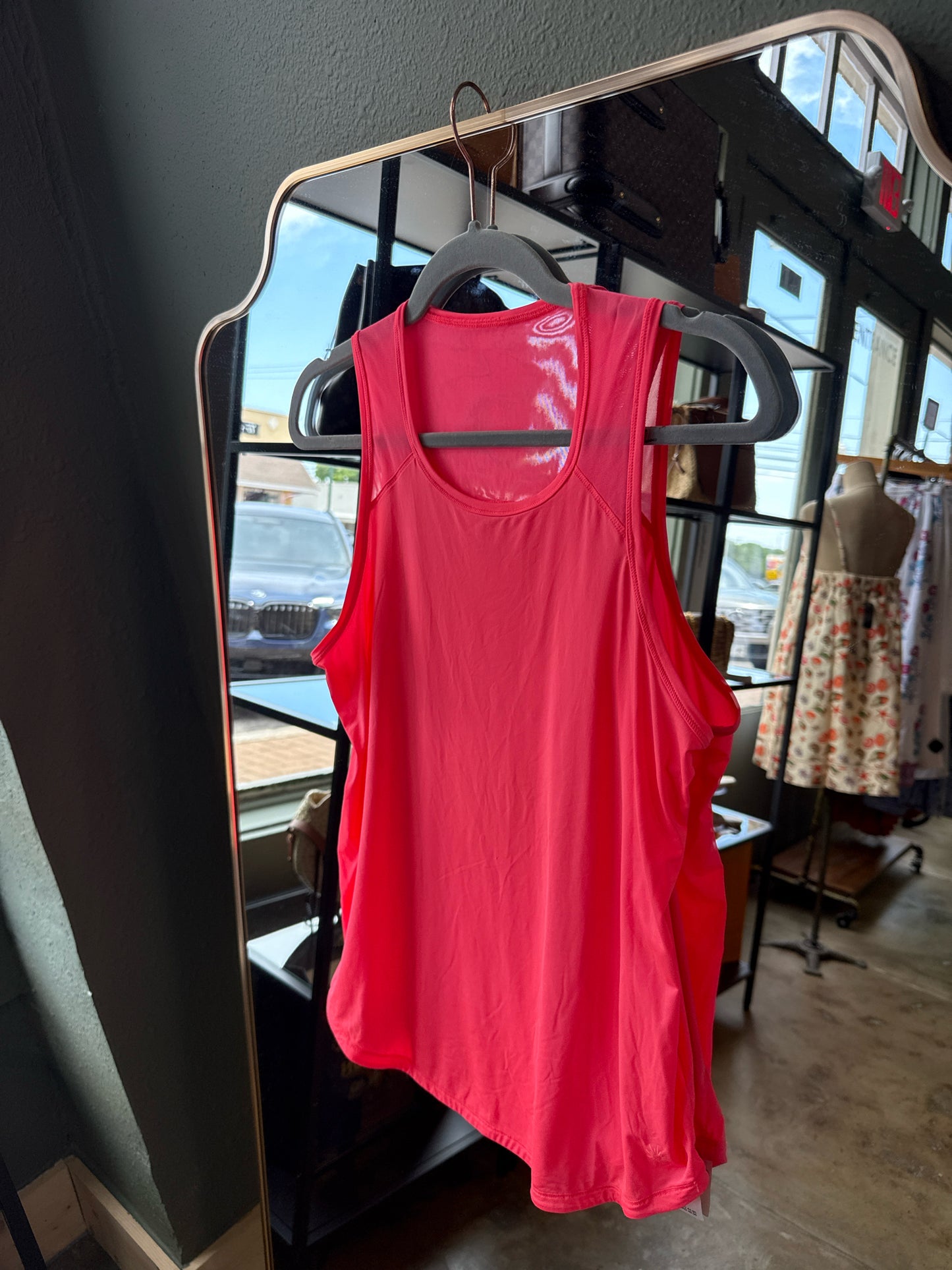 Offline by Aerie Size S Coral Tanks