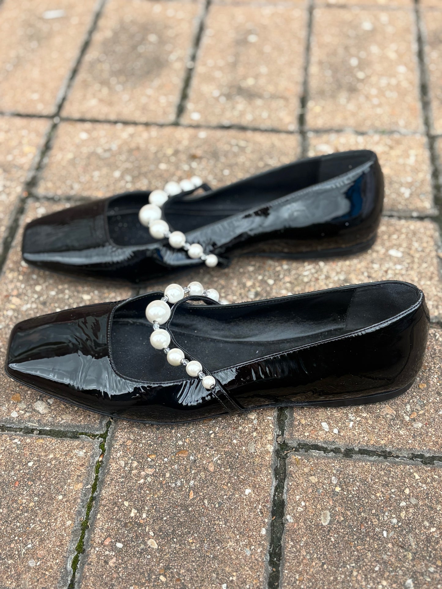 Jimmy Choo Shoe Size 39.5 Black Pearls Flats
