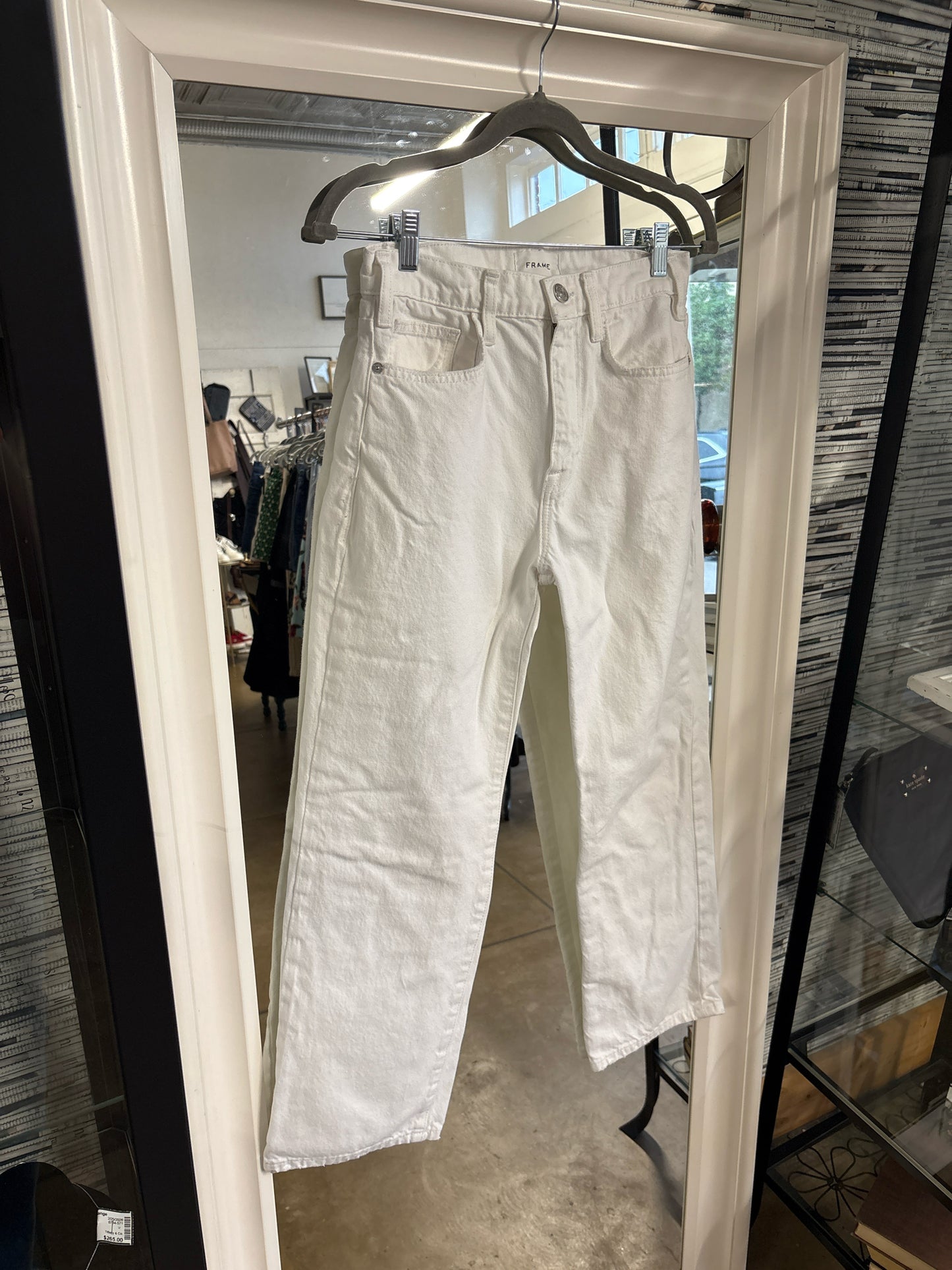 FRAME Size 25 White Jeans