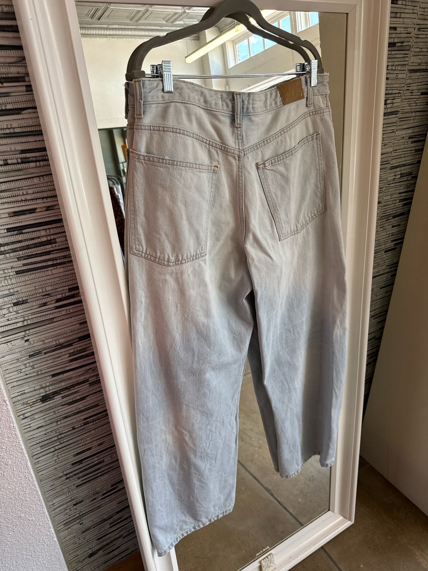ZARA Size 8 Denim Jeans