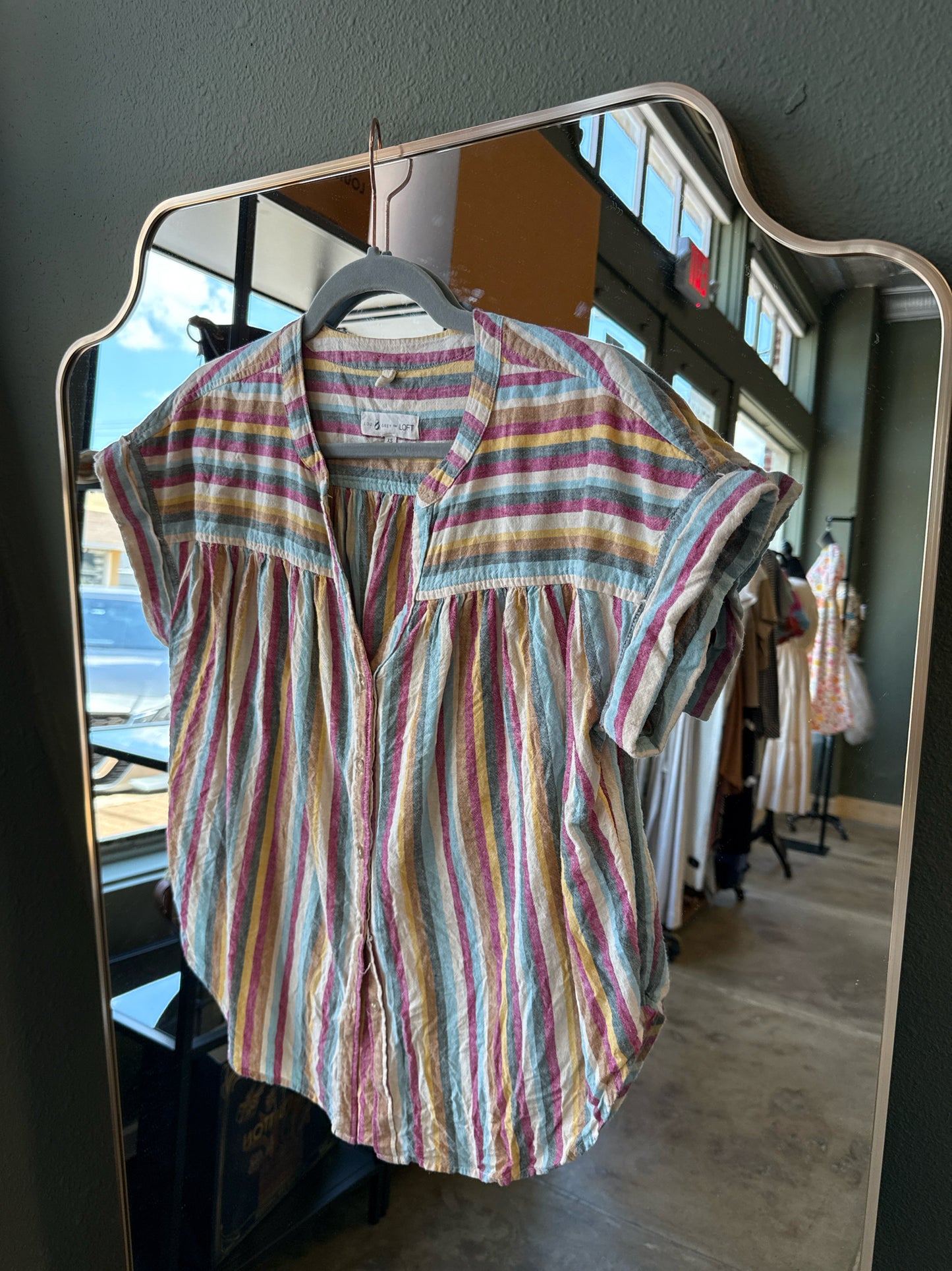 Lou & Grey Size XS multi Stripe Top