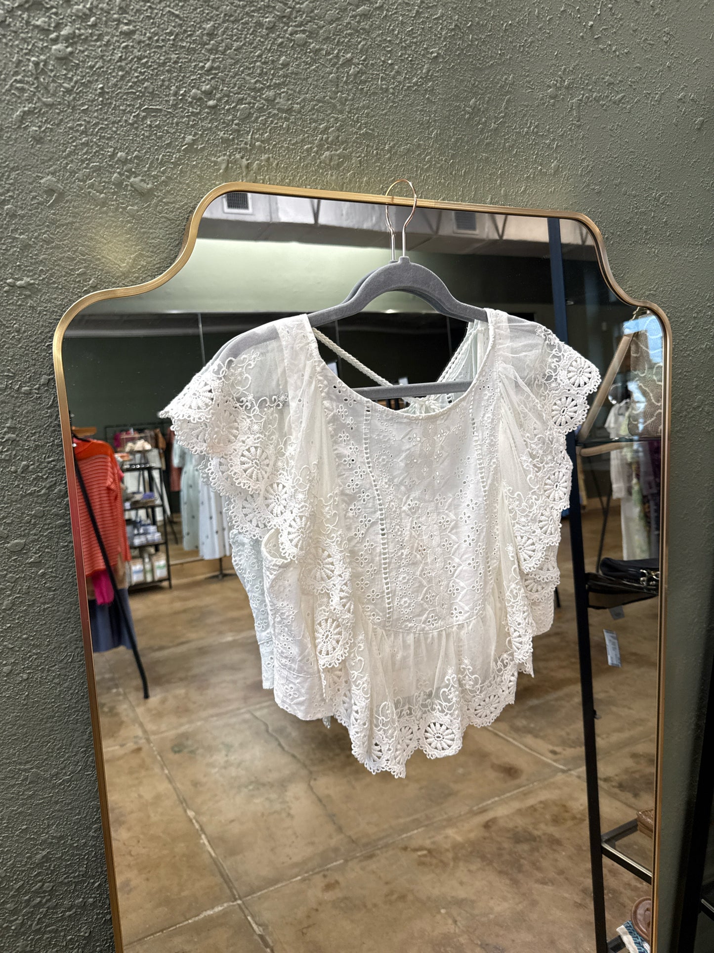 Altar'd State Size M White Top