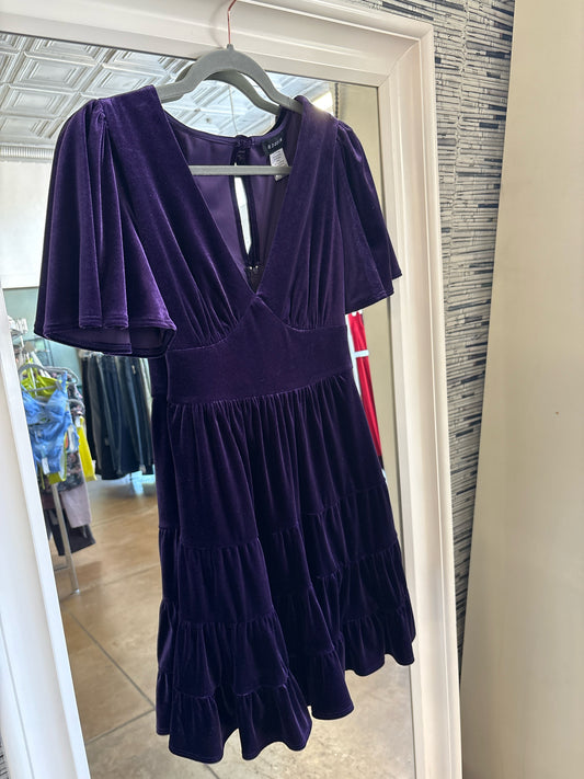 B Darlin Size 10 Purple velvet Dress
