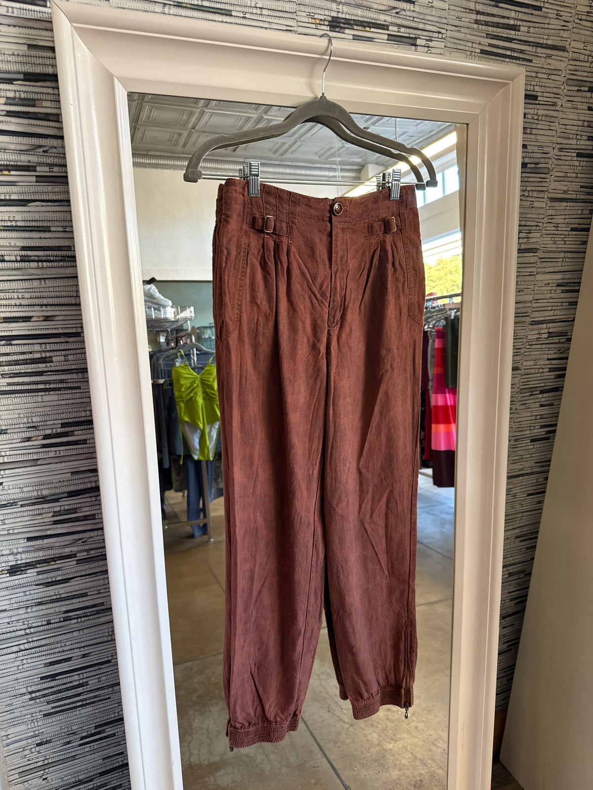 Anthropologie Size 2 Brown Pants